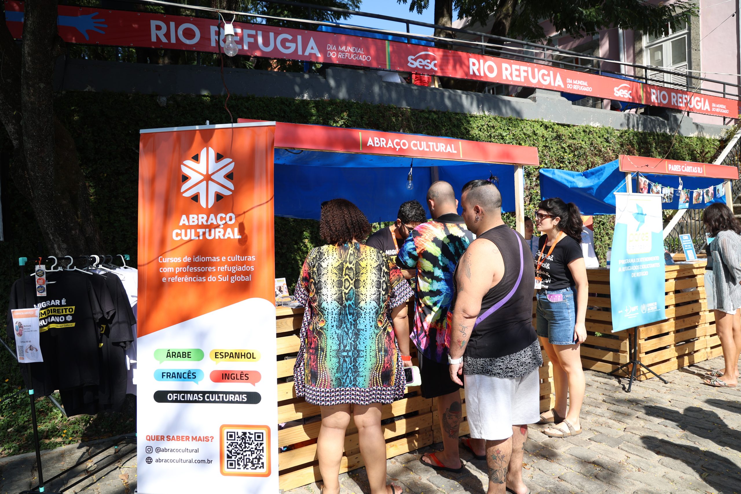 Barraca da Abraço Cultural no Rio Refugia 2024